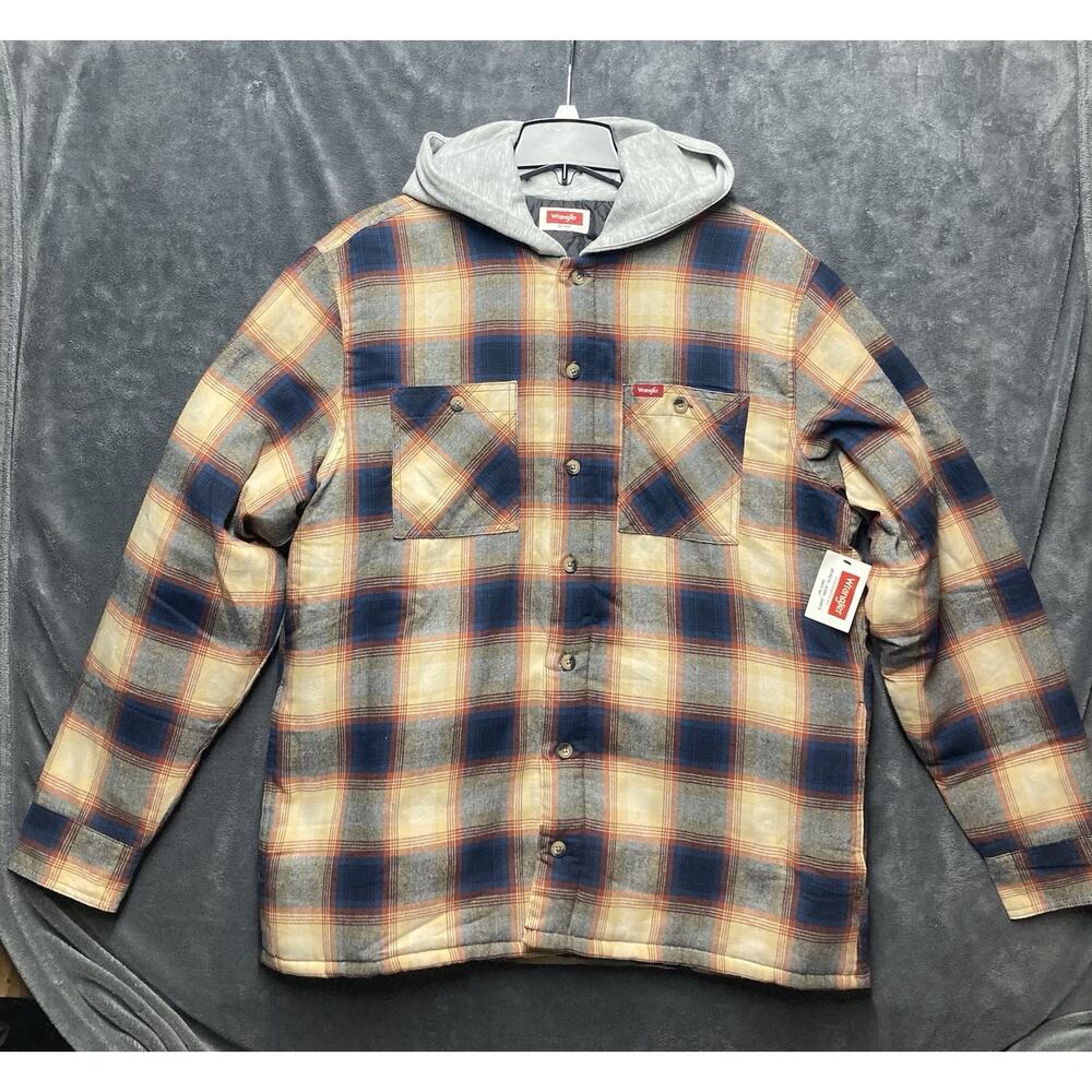 NEW Wrangler Heavyweight Hooded Flannel Shirt Jacket Men L Plaid Quilted Shacket